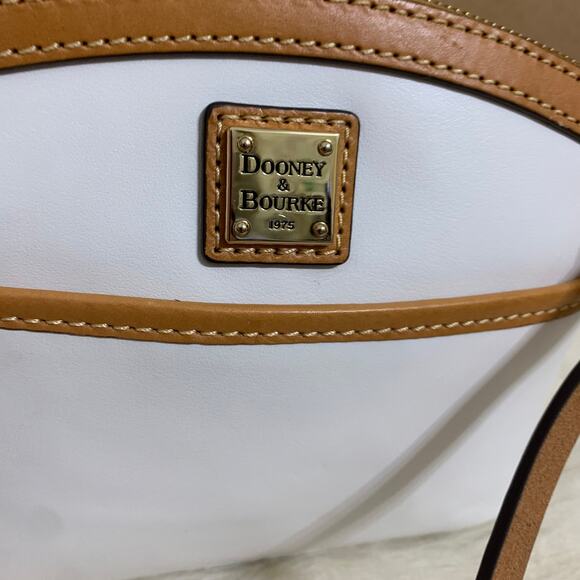 DOONEY & BOURKE Smooth White Italian Leather Petite Domed Crossbody - Picture 13 of 16